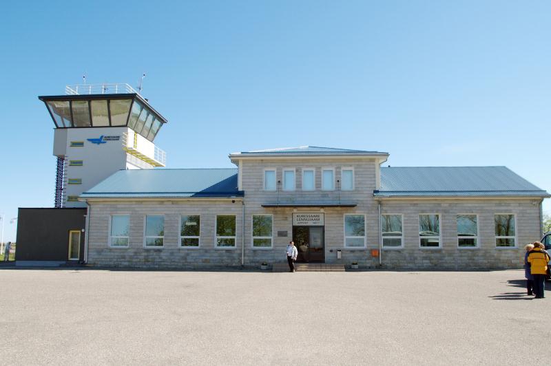 File:Kuressaare lennujaam.jpg